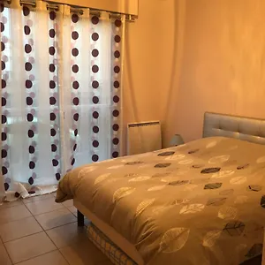 F2 Le Havre De Paix Au Rez De Chaussee 6 Personnes Moulins (Allier)