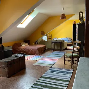 63m2 3eme Etage Ou Dans 2eme Etage Pour Sejours A Moulins Moulins (Allier)